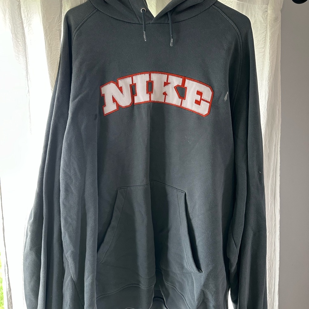 Vintage Nike hoodie